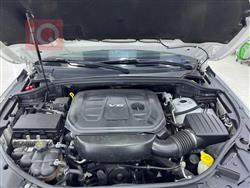 جیپ گراند شیرۆکی